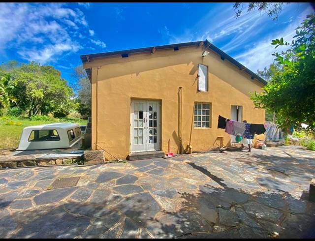15 BEDROOM HOUSE FOR SALE IN LANSERIA